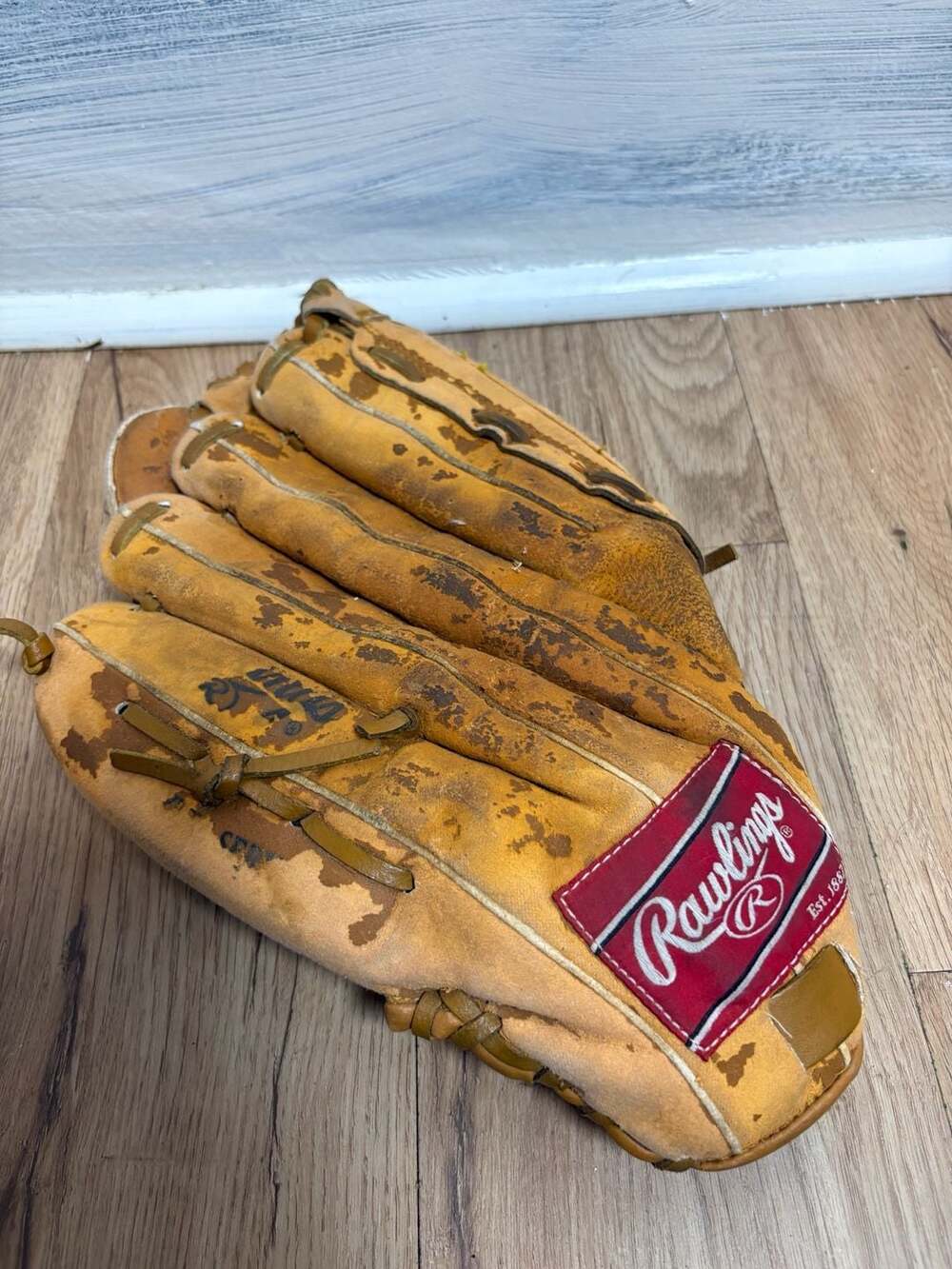 Rawlings RBG36 13 Inch Basket Web Baseball Glove